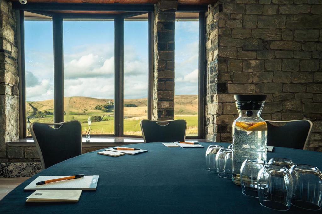 The Saddleworth Hotel Diggle Εξωτερικό φωτογραφία